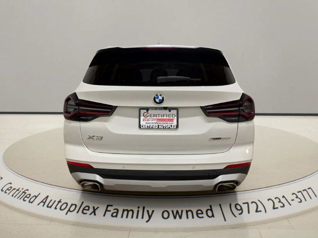 Used 2024 BMW X3 sDrive30i w/ Convenience Package w/ZPA RWD image 4