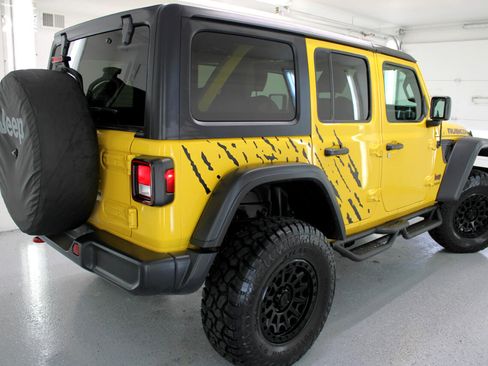 Used 2019 Jeep Wrangler Unlimited Rubicon image 28