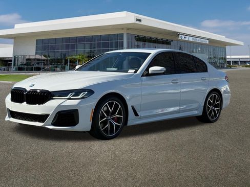 Certified 2023 BMW 540i w/ M Sport Package image 5