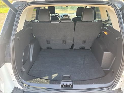 Used 2019 Ford Escape SEL AWD/4WD image 7