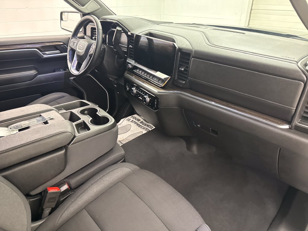 Used 2024 GMC Sierra 1500 Elevation AWD/4WD image 21