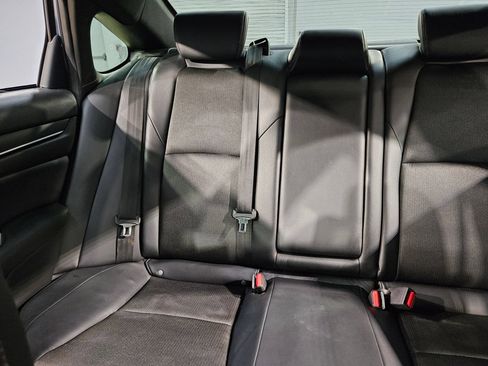 Used 2022 Honda Accord Sport image 12