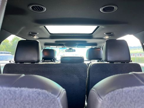 Used 2015 Ford Explorer Limited w/ Equipment Group 302A AWD/4WD image 14