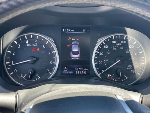 Used 2018 INFINITI Q50 Luxe w/ Cargo Package (L95) image 10