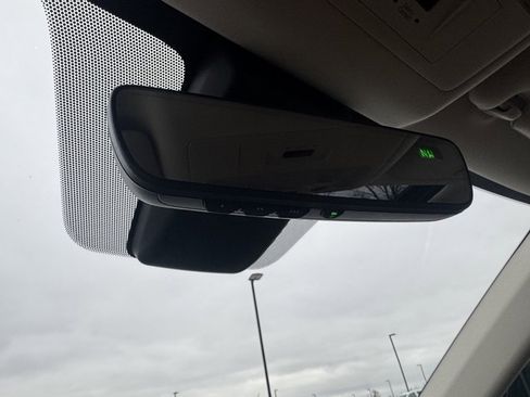 Used 2017 Lexus IS 300 AWD w/ Premium Package image 31