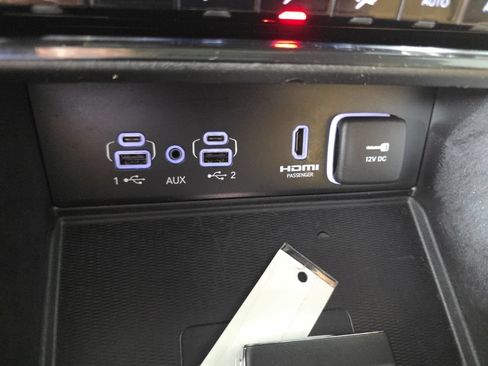 Used 2022 Jeep Grand Cherokee Summit AWD/4WD image 26