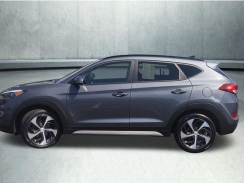 Used 2018 Hyundai Tucson Value AWD/4WD image 25