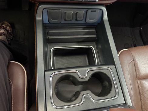 Used 2016 Chevrolet Silverado 1500 High Country AWD/4WD image 20