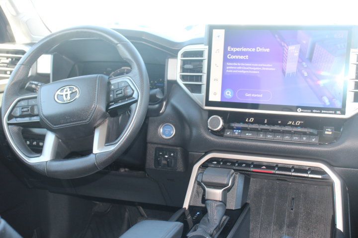 Used 2024 Toyota Tundra Limited AWD/4WD image 23
