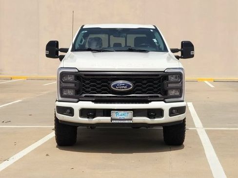 Used 2024 Ford F250 Lariat w/ Lariat Ultimate Package AWD/4WD image 2