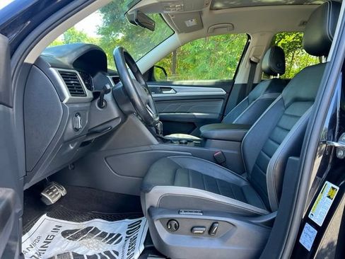 Used 2022 Volkswagen Atlas SEL Premium AWD/4WD image 12