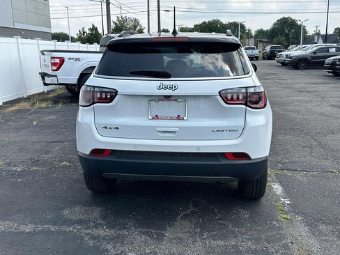 Used 2024 Jeep Compass Limited AWD/4WD image 5