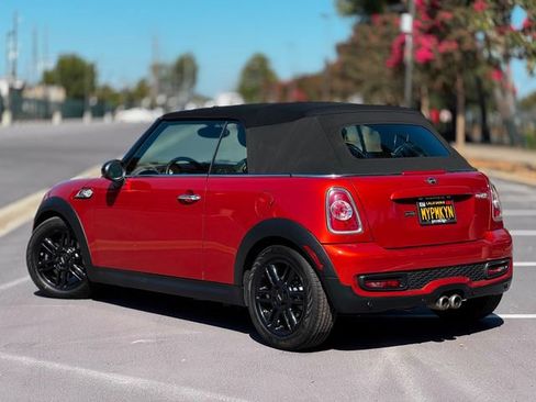 Used 2014 MINI Cooper S FWD image 16
