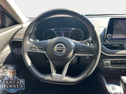 Used 2022 Nissan Altima 2.5 SR AWD/4WD image 16
