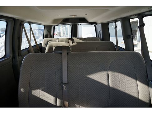 Used 2017 Chevrolet Express 2500 LS image 27