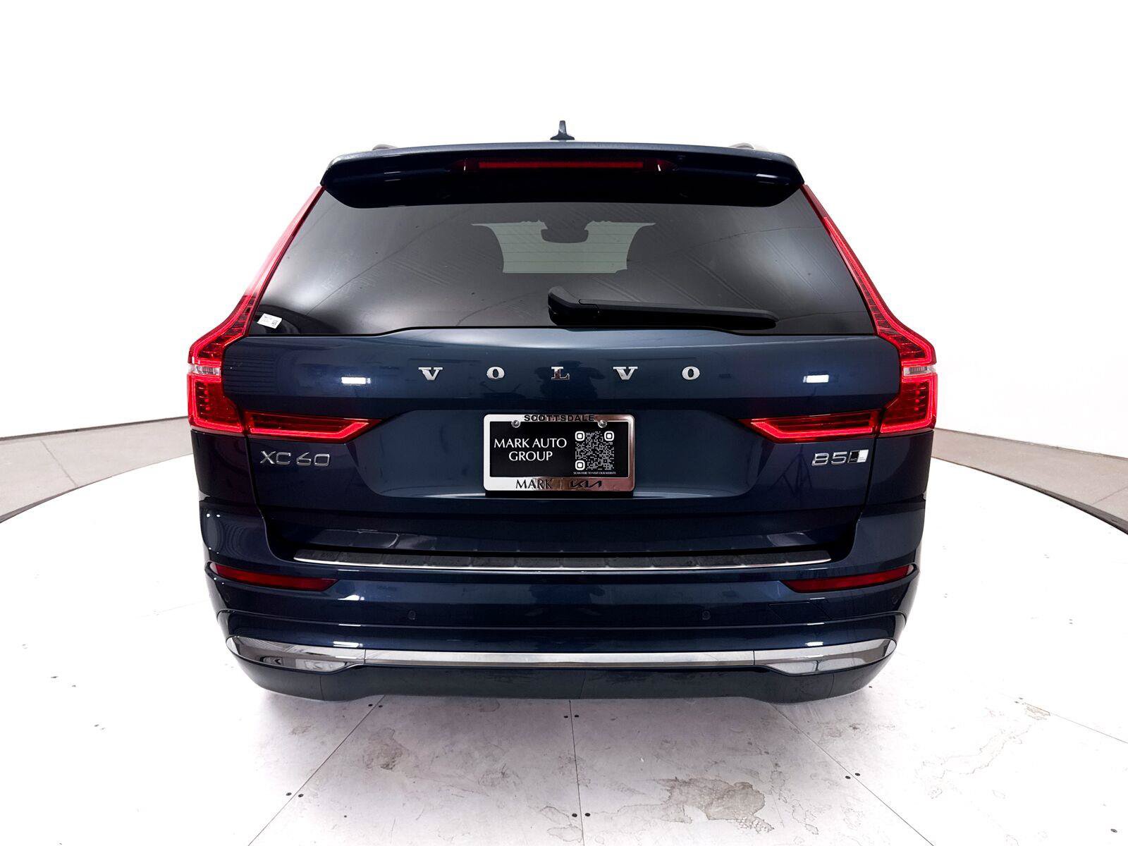 Used 2023 Volvo XC60 B5 Ultimate w/ Climate Package AWD/4WD image 17