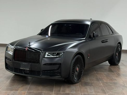 Used 2022 Rolls-Royce Ghost AWD/4WD image 2