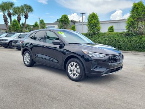 Certified 2026 Ford Escape Active FWD image 34