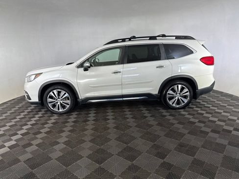 Used 2019 Subaru Ascent Touring AWD/4WD image 9
