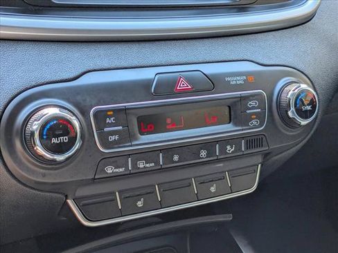 Used 2020 Kia Sorento LX w/ LX I4 Convenience Package AWD/4WD image 29