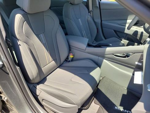 New 2026 Hyundai Elantra Sport FWD image 21