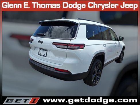 New 2026 Jeep Grand Cherokee L Limited RWD image 6