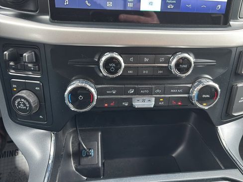 Used 2022 Ford F150 XLT w/ Equipment Group 302A High image 14