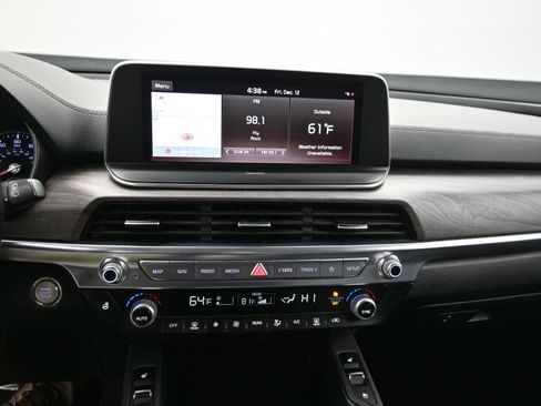 Used 2021 Kia Telluride EX image 16