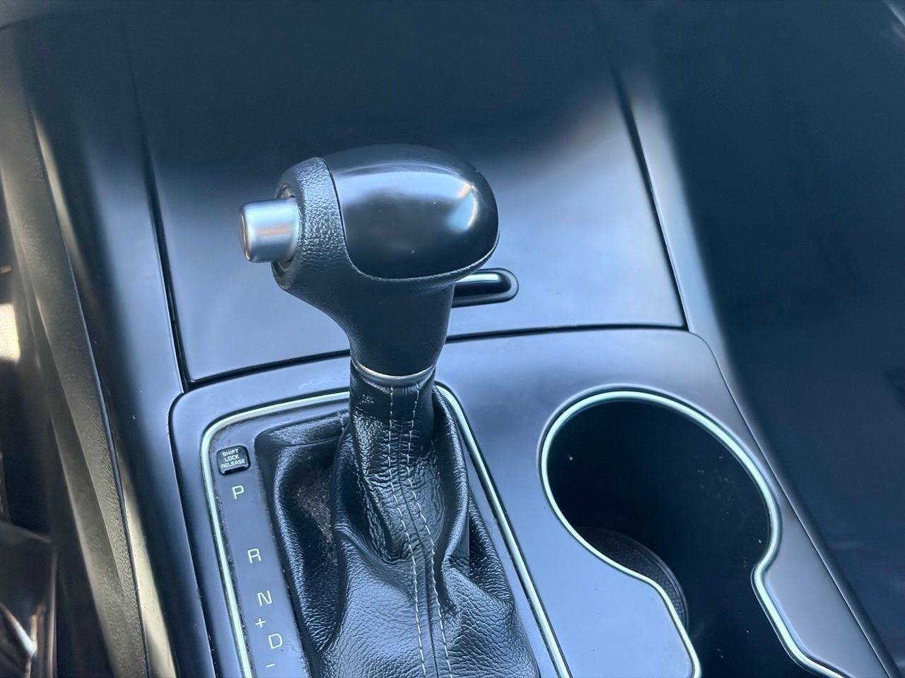 Used 2017 Kia Sorento FWD image 21