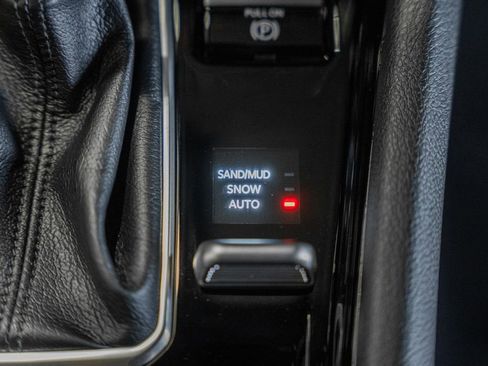 New 2026 Jeep Compass Limited image 26