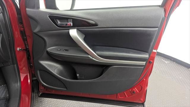 Used 2025 Mitsubishi Eclipse Cross SE AWD/4WD image 23