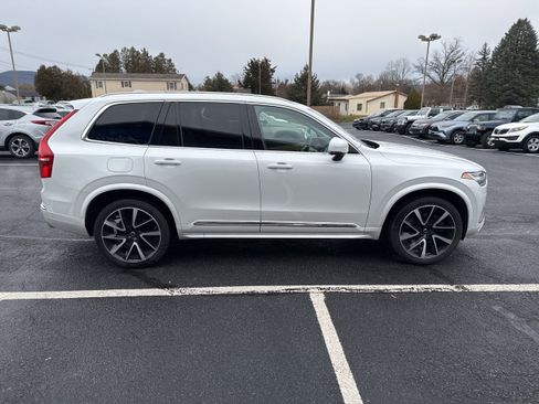 Used 2021 Volvo XC90 T8 Inscription Expression image 6
