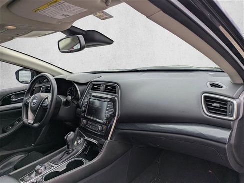 Used 2022 Nissan Maxima Platinum w/ Sport Mat Group image 18