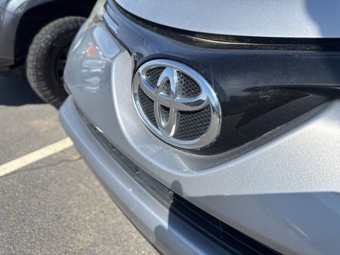 Used 2016 Toyota RAV4 LE image 11