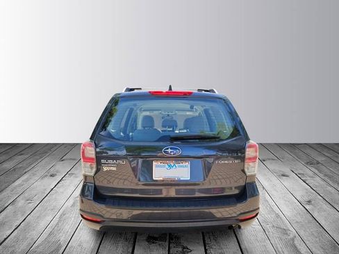 Used 2018 Subaru Forester 2.5i w/ Alloy Wheel Package AWD/4WD image 4