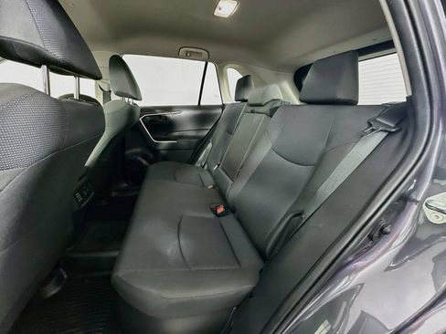 Used 2022 Toyota RAV4 LE AWD/4WD image 24