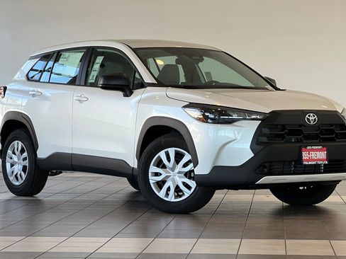 New 2026 Toyota Corolla Cross L FWD image 2