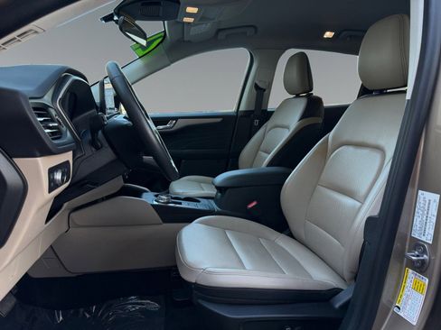 Certified 2021 Ford Escape SEL image 12