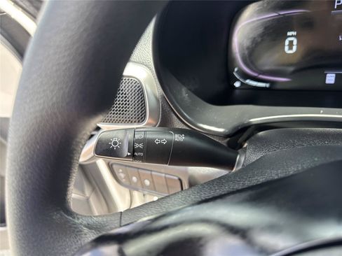 Used 2023 Kia Soul LX FWD image 21