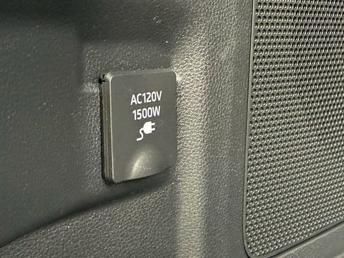 Certified 2022 Toyota Highlander Limited image 38