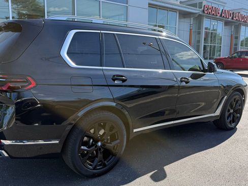 Used 2024 BMW X7 xDrive40i w/ Premium Package AWD/4WD image 6