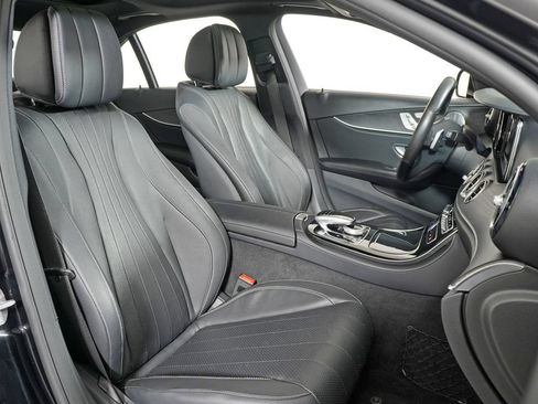 Used 2017 Mercedes-Benz E 300 4MATIC image 16