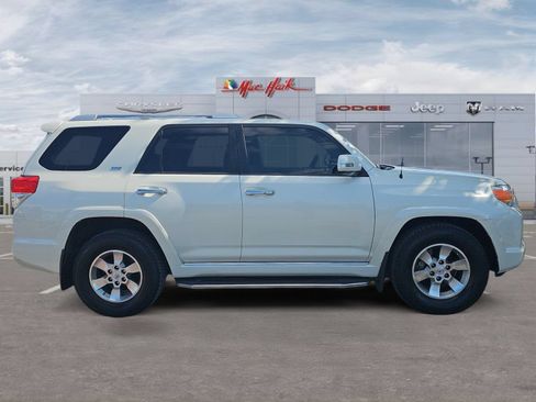 Used 2013 Toyota 4Runner SR5 w/ Convenience Pkg RWD image 6