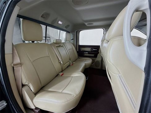 Used 2016 RAM 1500 Laramie w/ Convenience Group image 26