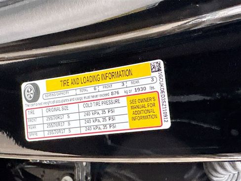 Used 2025 Chevrolet Silverado 1500 LT image 30