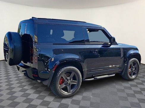 Used 2021 Land Rover Defender 90 X-Dynamic S AWD/4WD image 8
