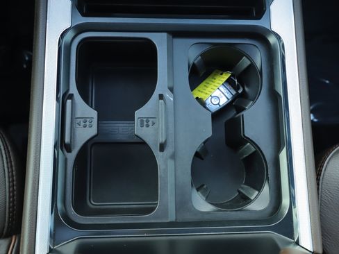 Used 2024 Ford F350 King Ranch w/ FX4 Off-Road Package image 6