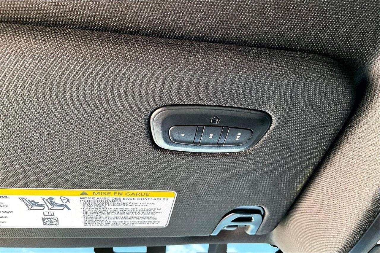 Used 2024 RAM 1500 Laramie AWD/4WD image 37