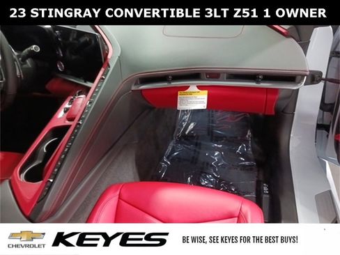 Used 2023 Chevrolet Corvette Stingray Premium Conv w/ Z51 Performance Package image 19