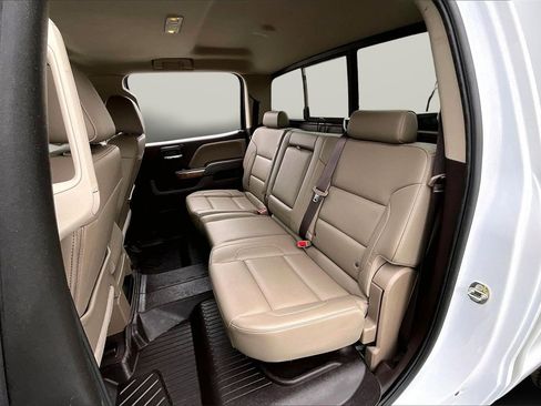 Used 2019 GMC Sierra 3500 SLT w/ Duramax Plus Package image 20